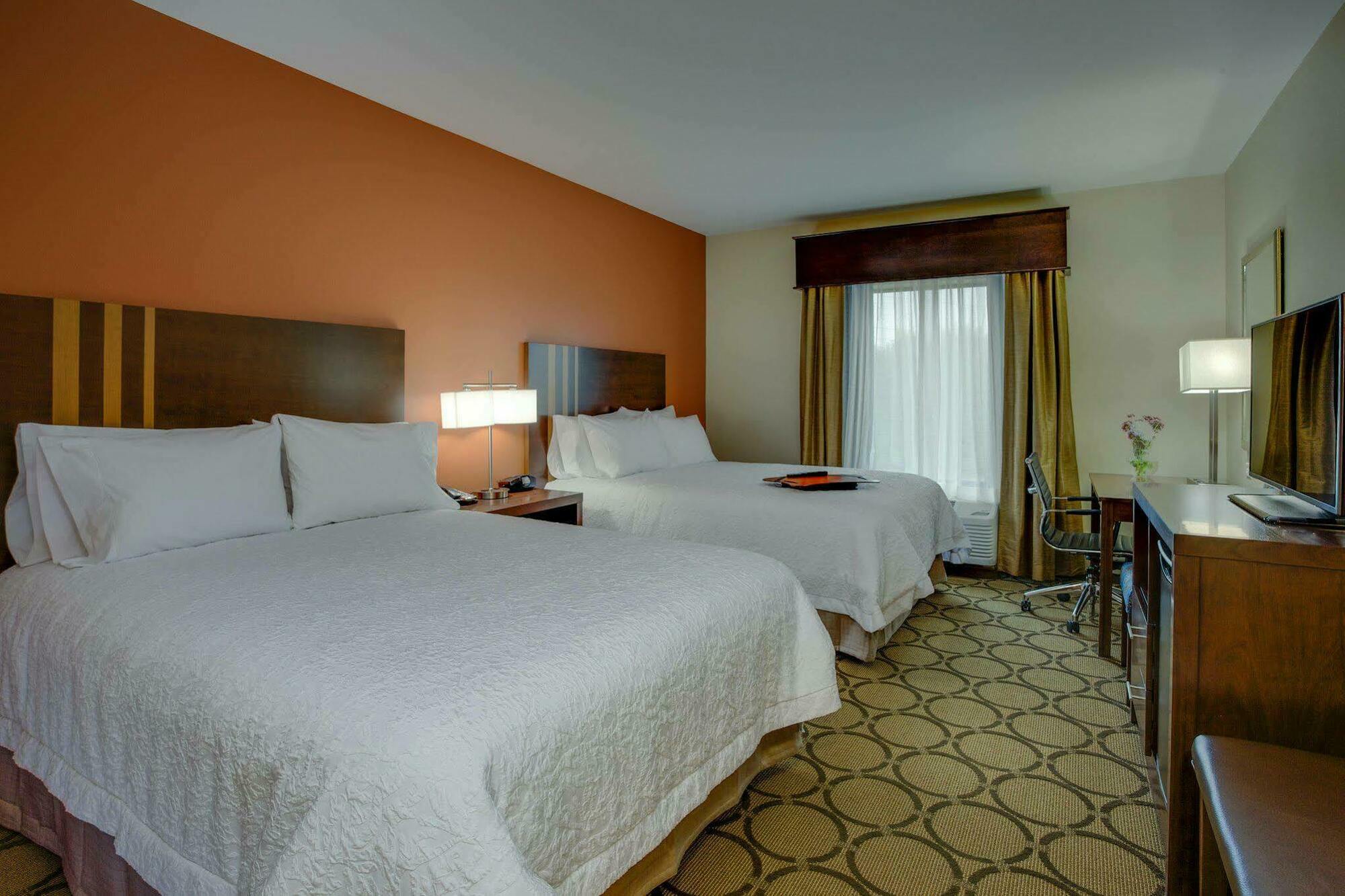 Hampton & Philadelphia/bensalem Hotel 3*
